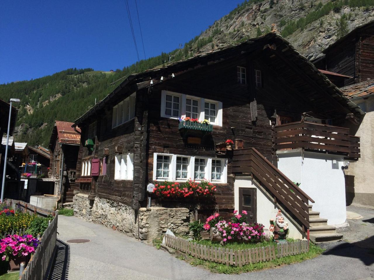 B&B Haus Granit Saas Grund Eksteriør bilde